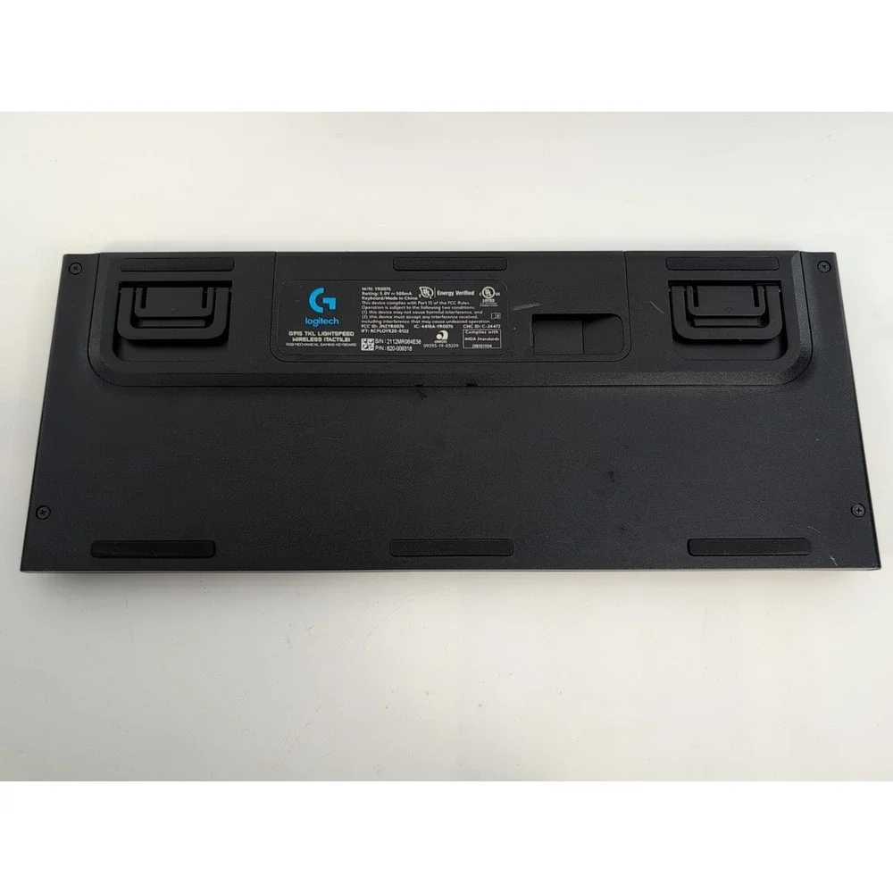 Logitech working pre